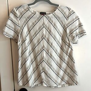 Vince Camuto linen blend top